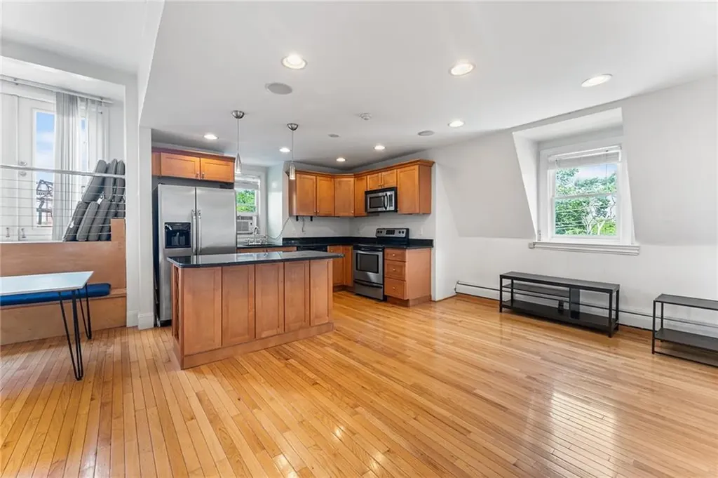 103 Doyle Providence RI 02906