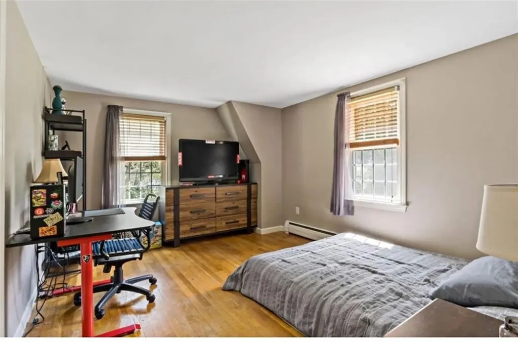 199 Love Lane Warwick RI 02886