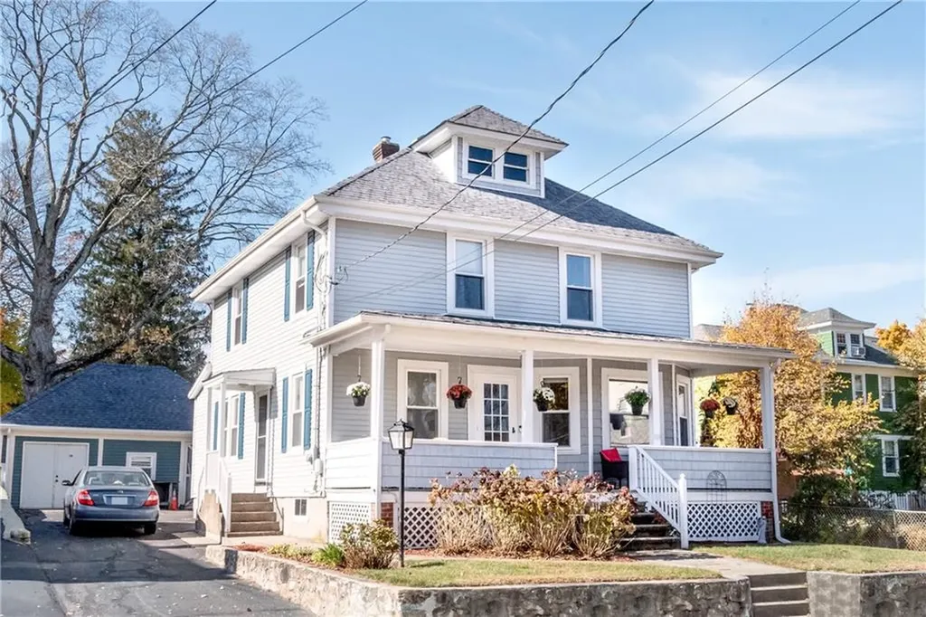 260 Summer Street Woonsocket RI 02895