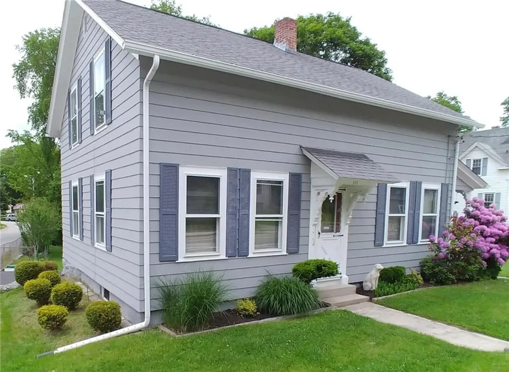 117 Farnum Pike Smithfield RI 02917