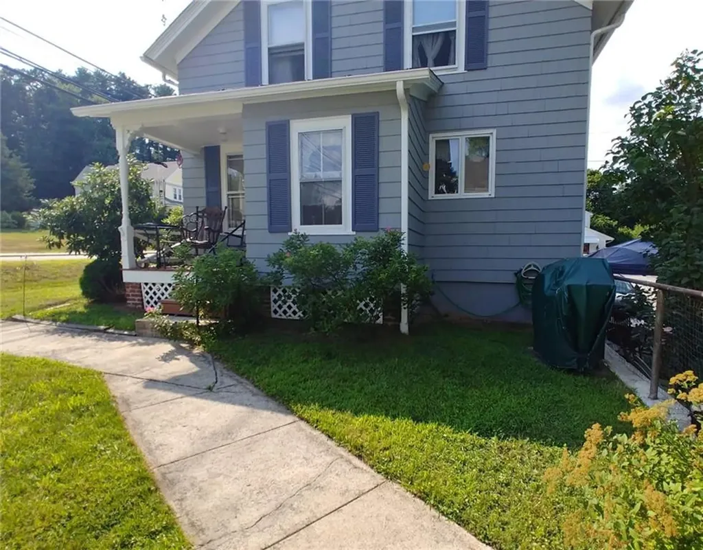 117 Farnum Pike Smithfield RI 02917