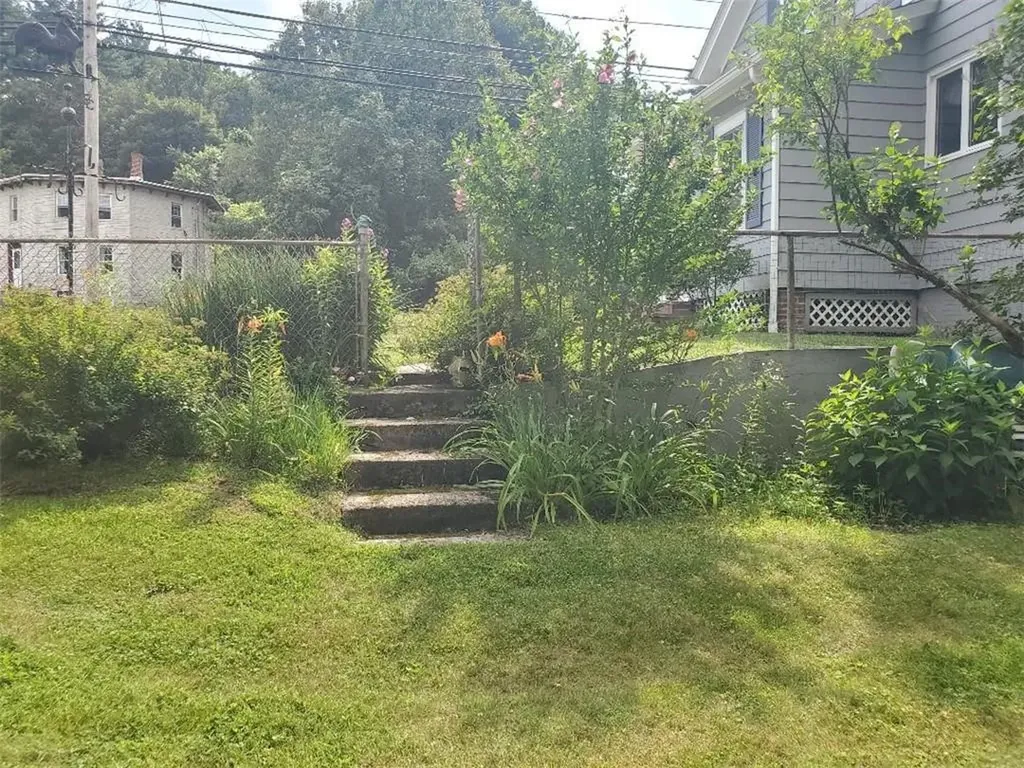 117 Farnum Pike Smithfield RI 02917