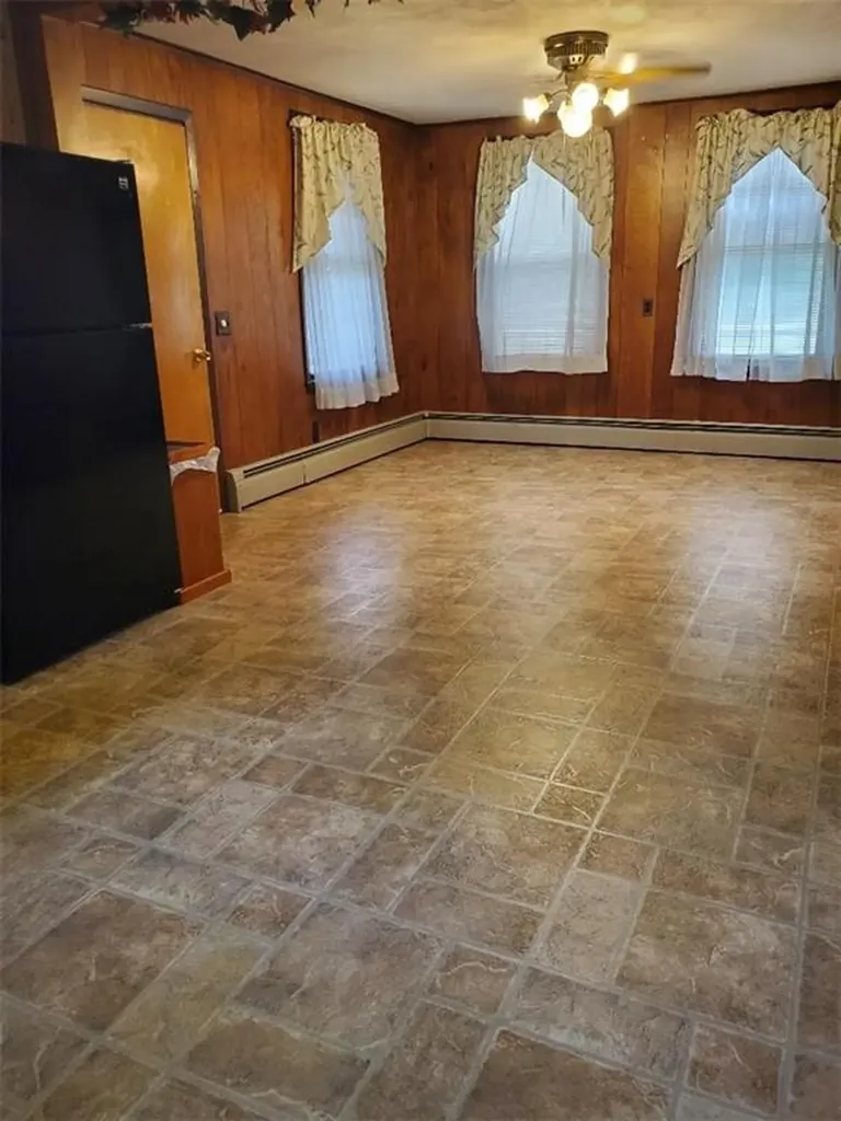 117 Farnum Pike Smithfield RI 02917