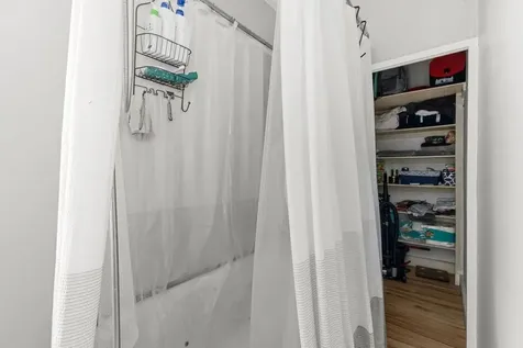 107 Franklin Street Bristol RI 02809