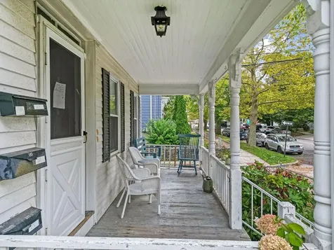 107 Franklin Street Bristol RI 02809