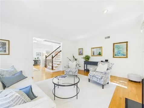 215 Finch Lane North Kingstown RI 02874