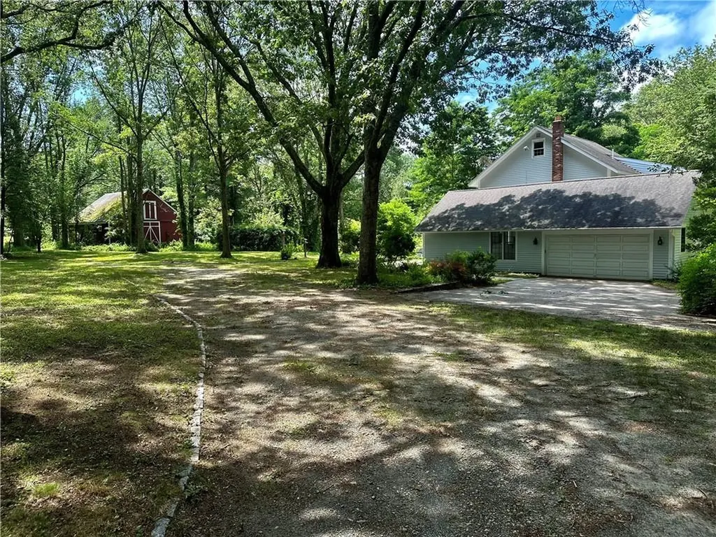 20 Biscuit Hill Road Foster RI 02825