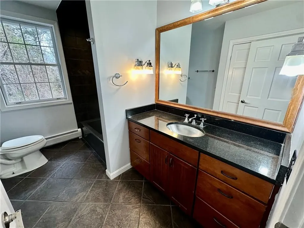 20 Biscuit Hill Road Foster RI 02825