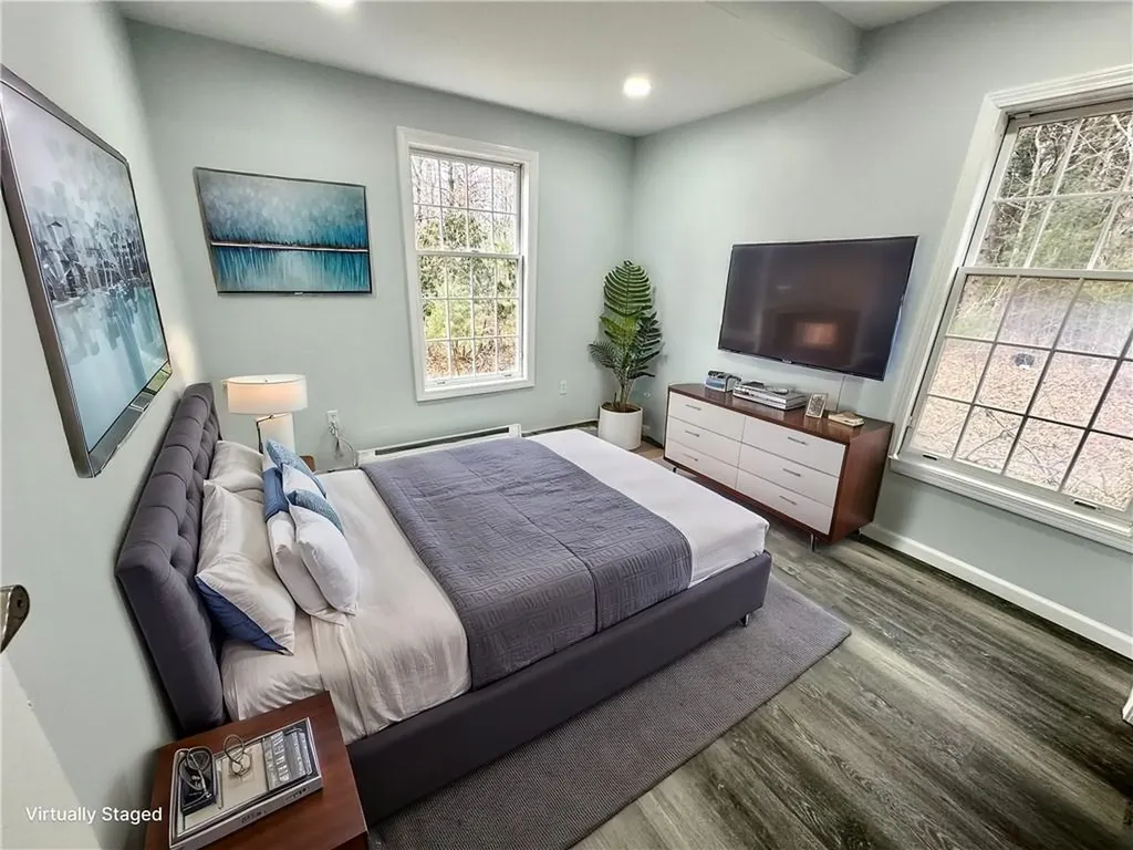 20 Biscuit Hill Road Foster RI 02825