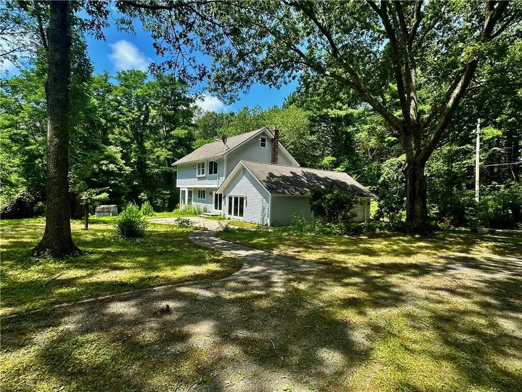 20 Biscuit Hill Road Foster RI 02825