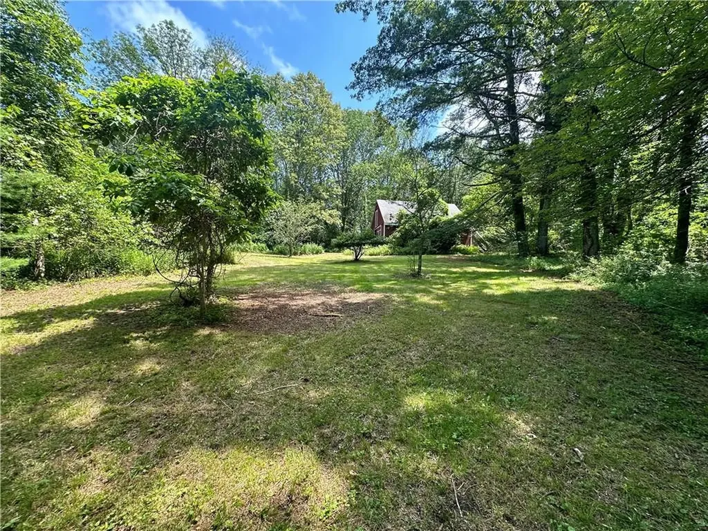 20 Biscuit Hill Road Foster RI 02825