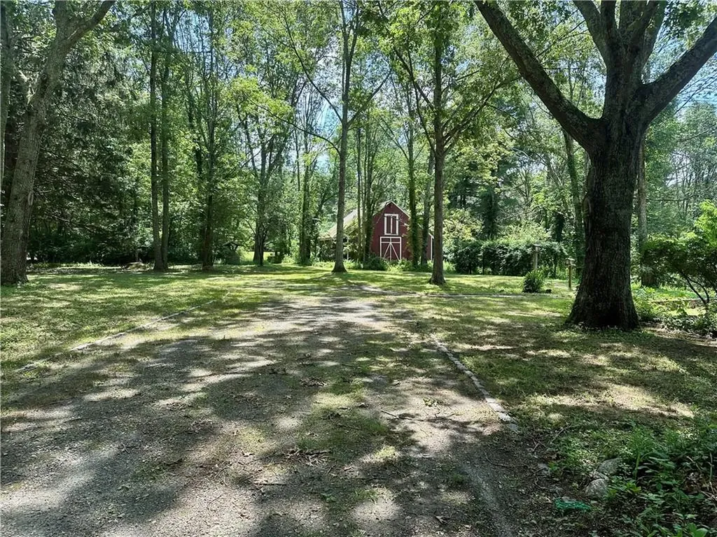 20 Biscuit Hill Road Foster RI 02825