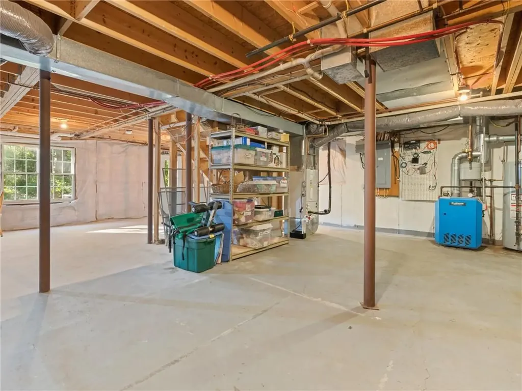 141 Major Potter Road Warwick RI 02886