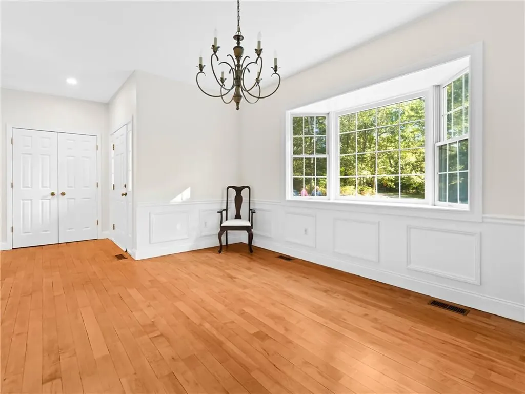 141 Major Potter Road Warwick RI 02886