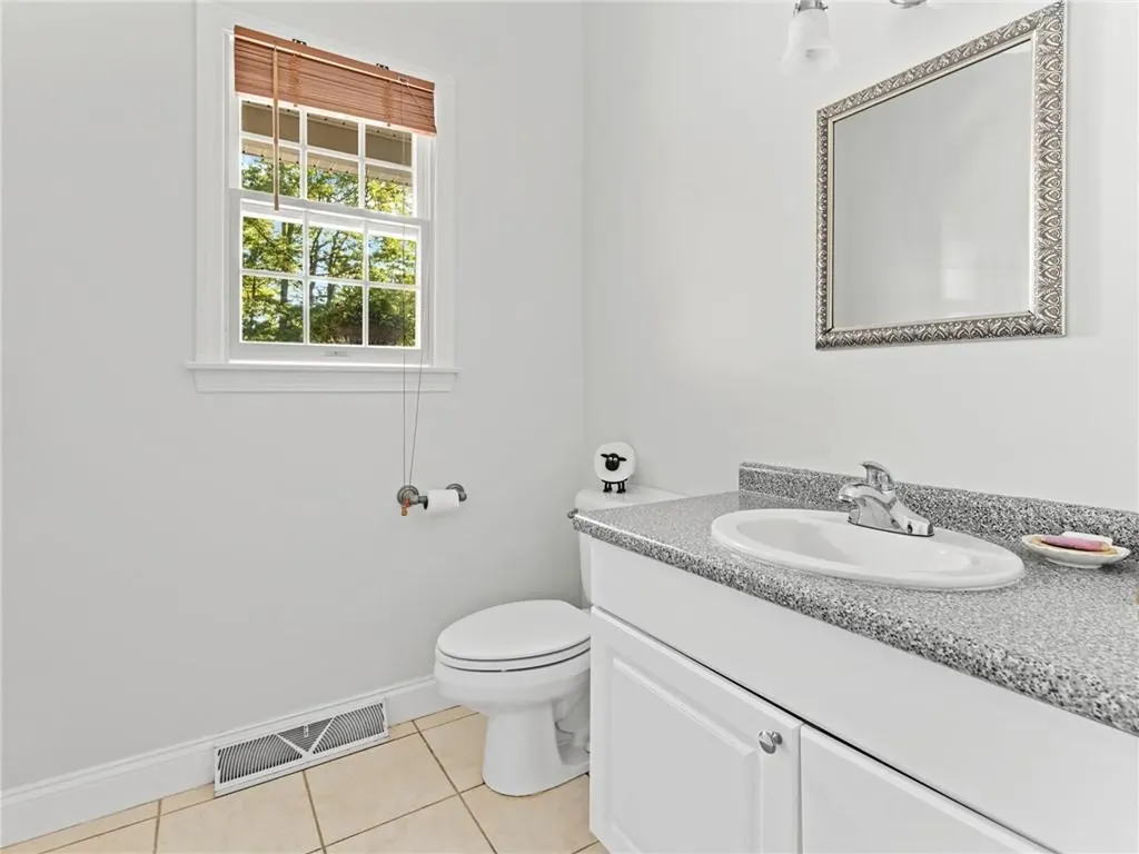 141 Major Potter Road Warwick RI 02886