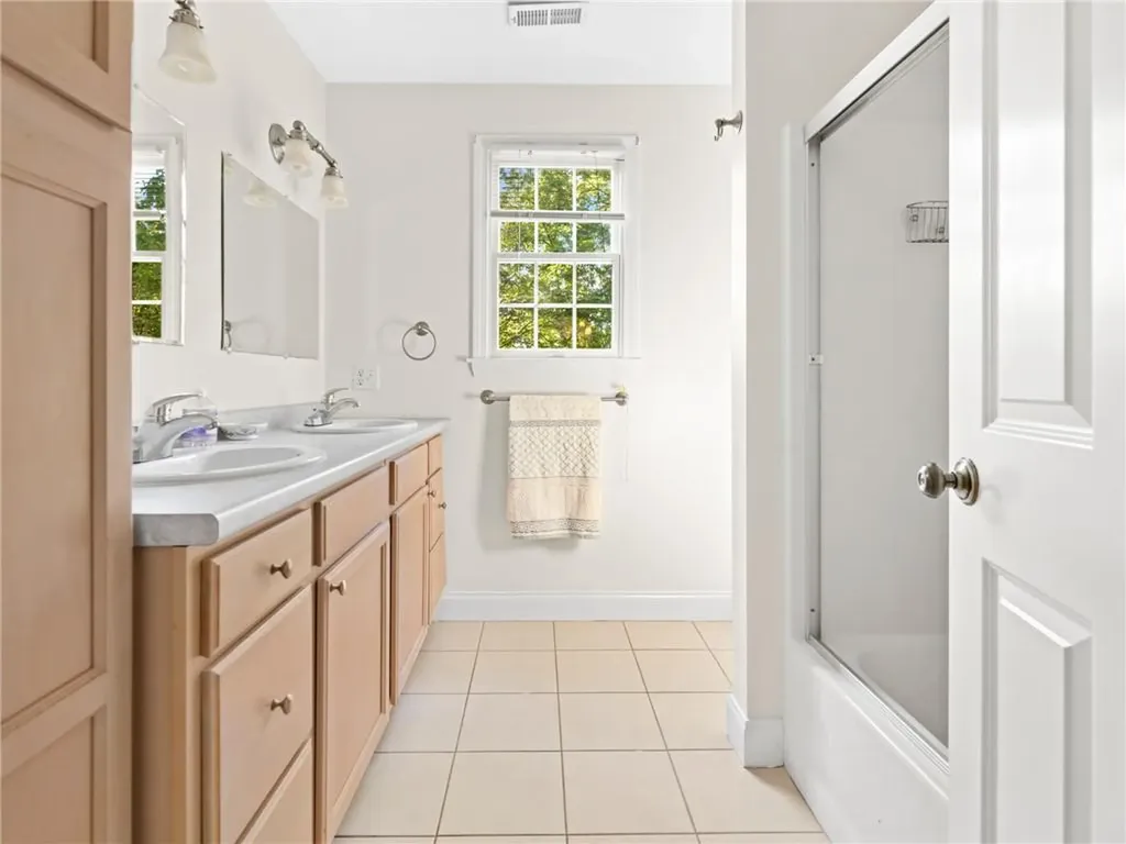 141 Major Potter Road Warwick RI 02886