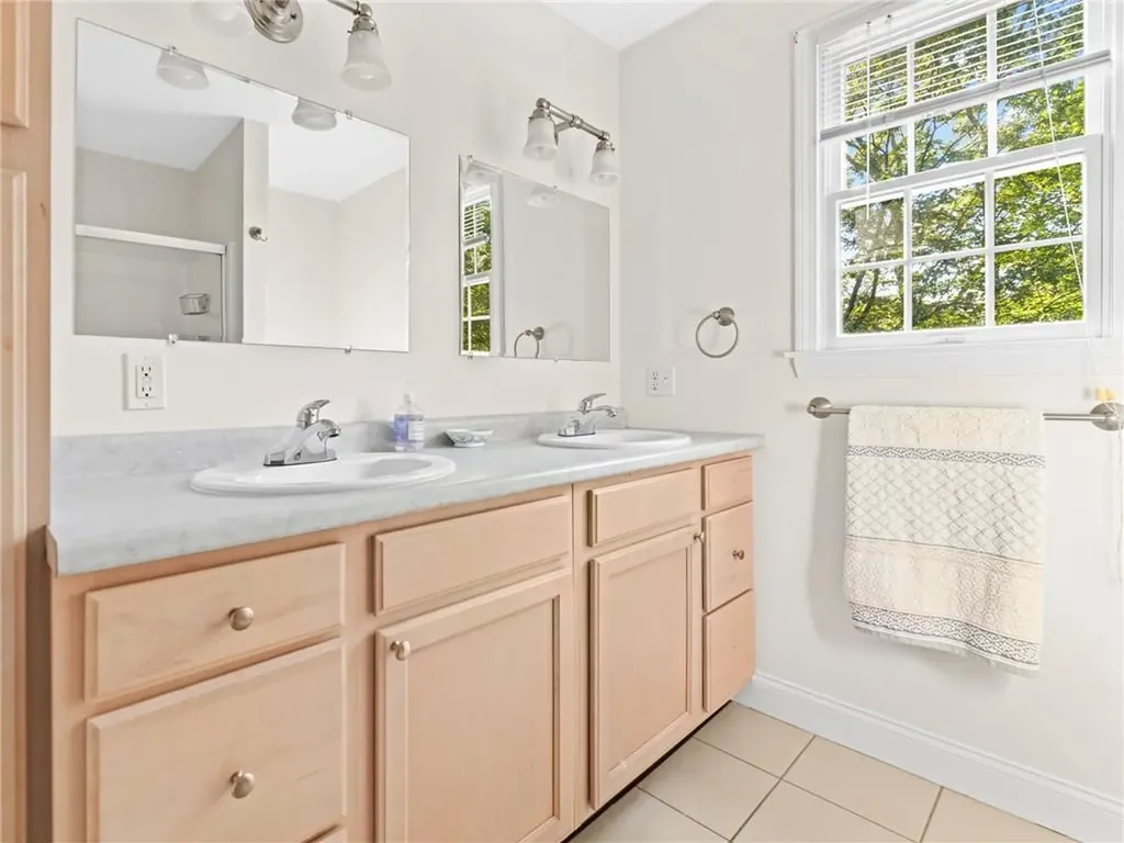 141 Major Potter Road Warwick RI 02886