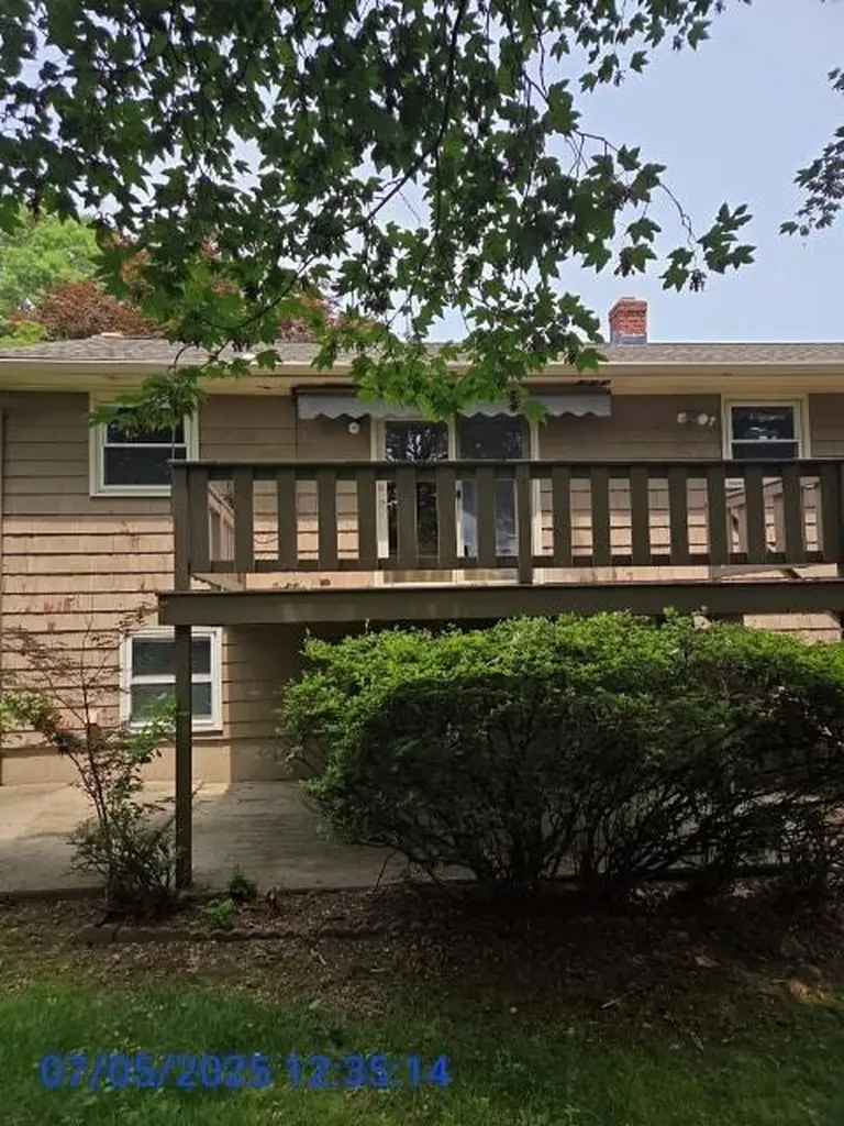 125 Setian Lane West Warwick RI 02893