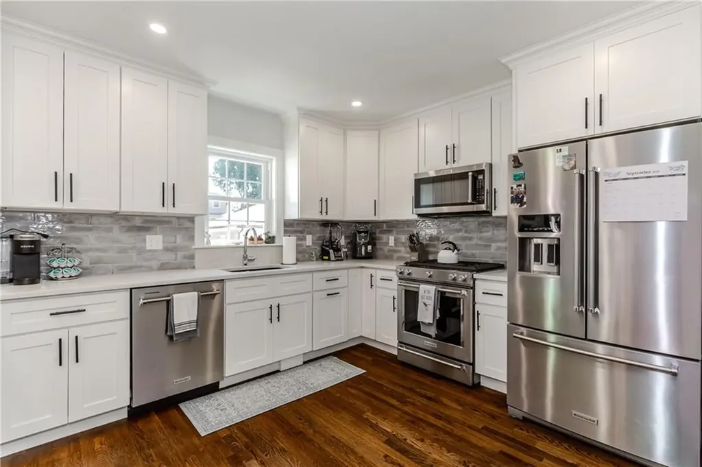 148 Grace Street Cranston RI 02910