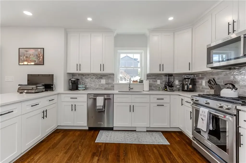 148 Grace Street Cranston RI 02910