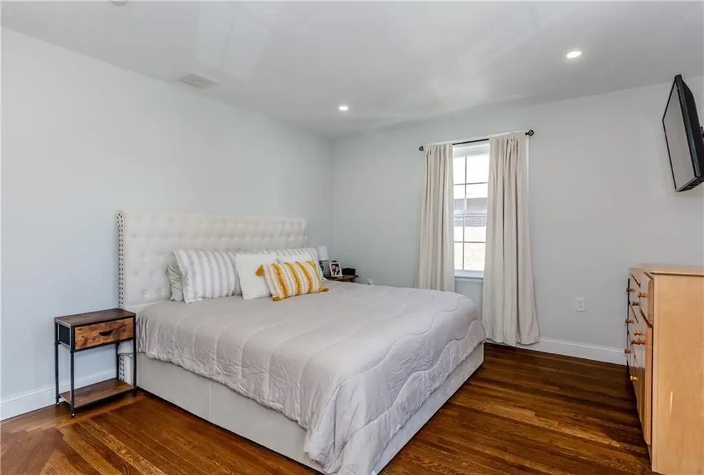 148 Grace Street Cranston RI 02910