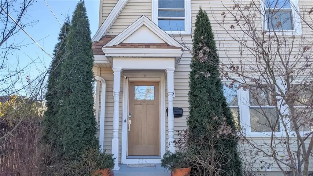 234 Park Avenue Cranston RI 02905