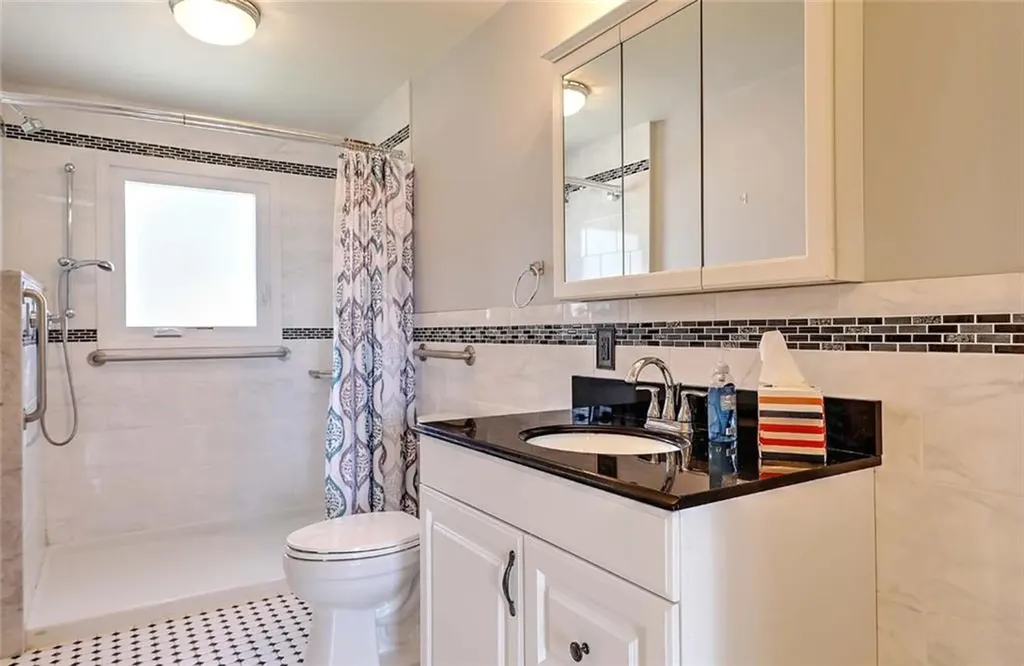 45 Countryside Drive North Providence RI 02904