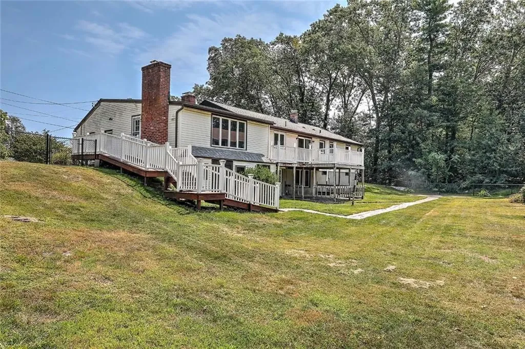 45 Countryside Drive North Providence RI 02904