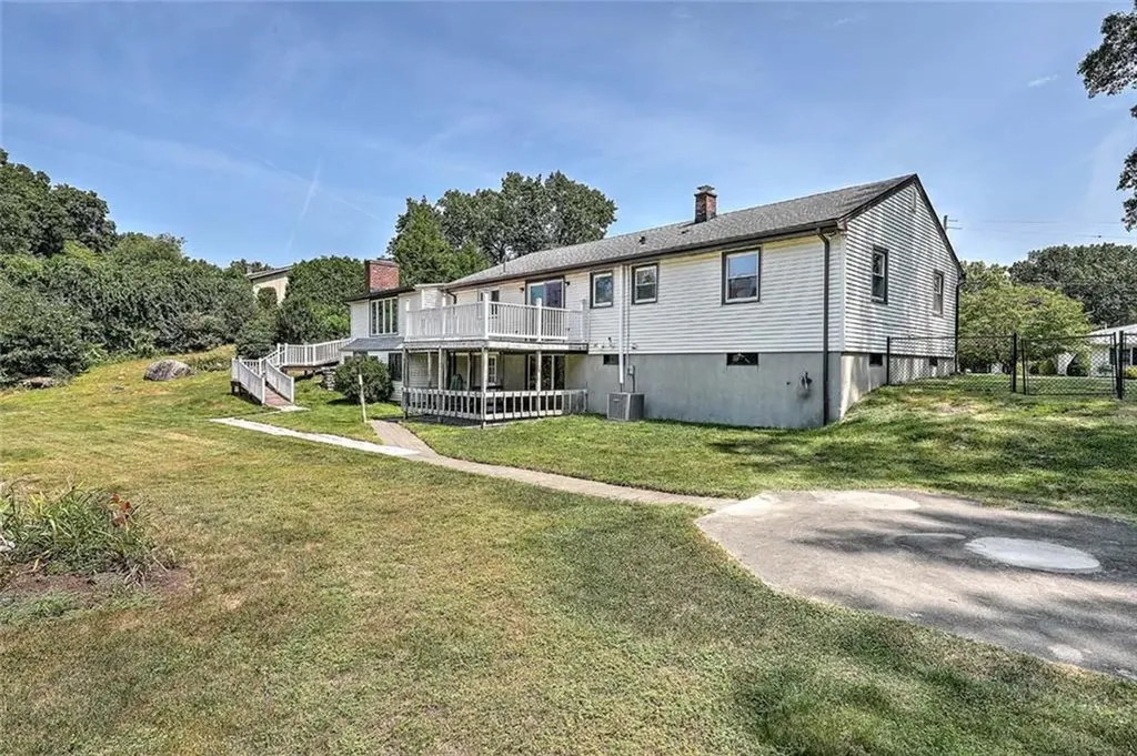 45 Countryside Drive North Providence RI 02904