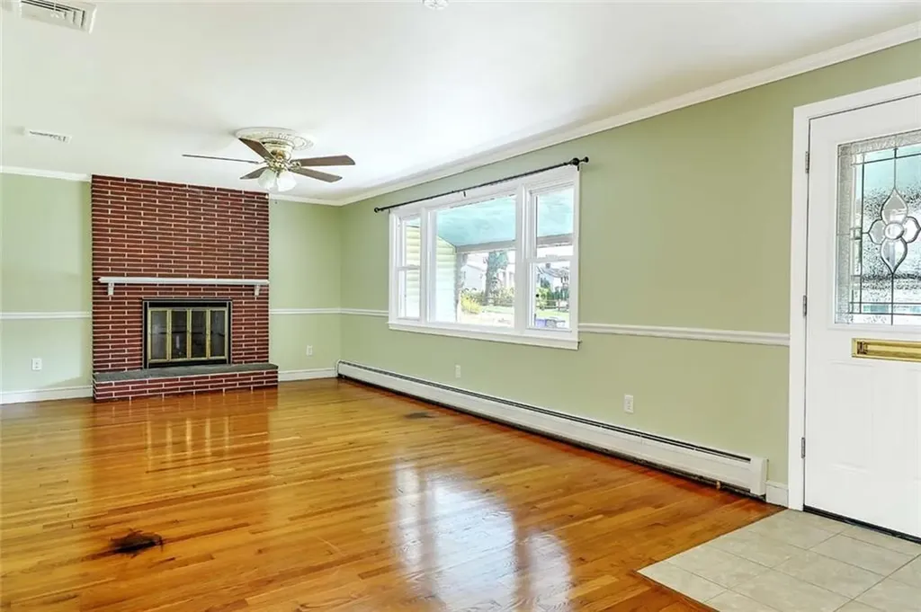 45 Countryside Drive North Providence RI 02904