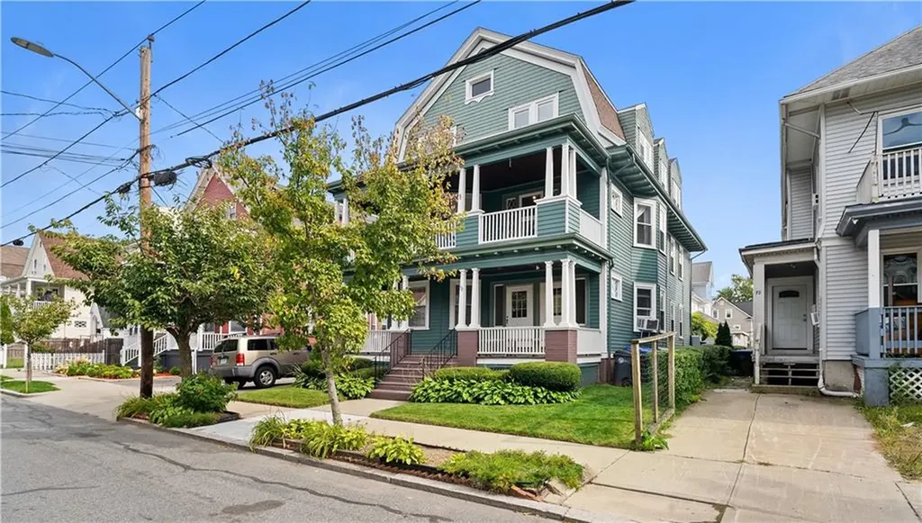 68 70 Lenox Avenue Providence RI 02907