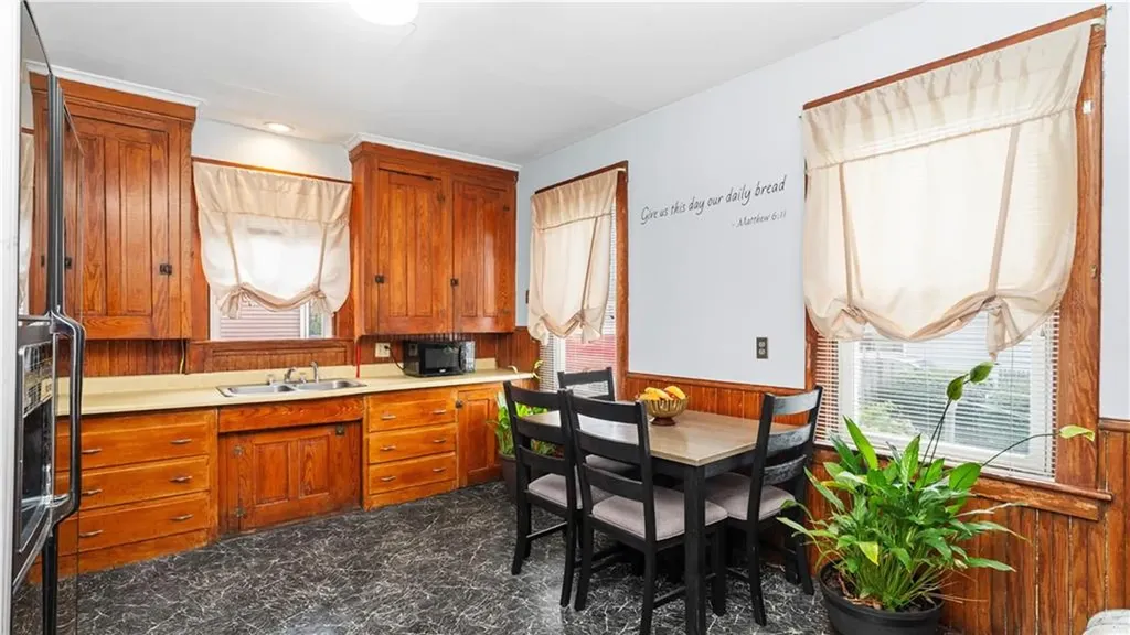 68 70 Lenox Avenue Providence RI 02907