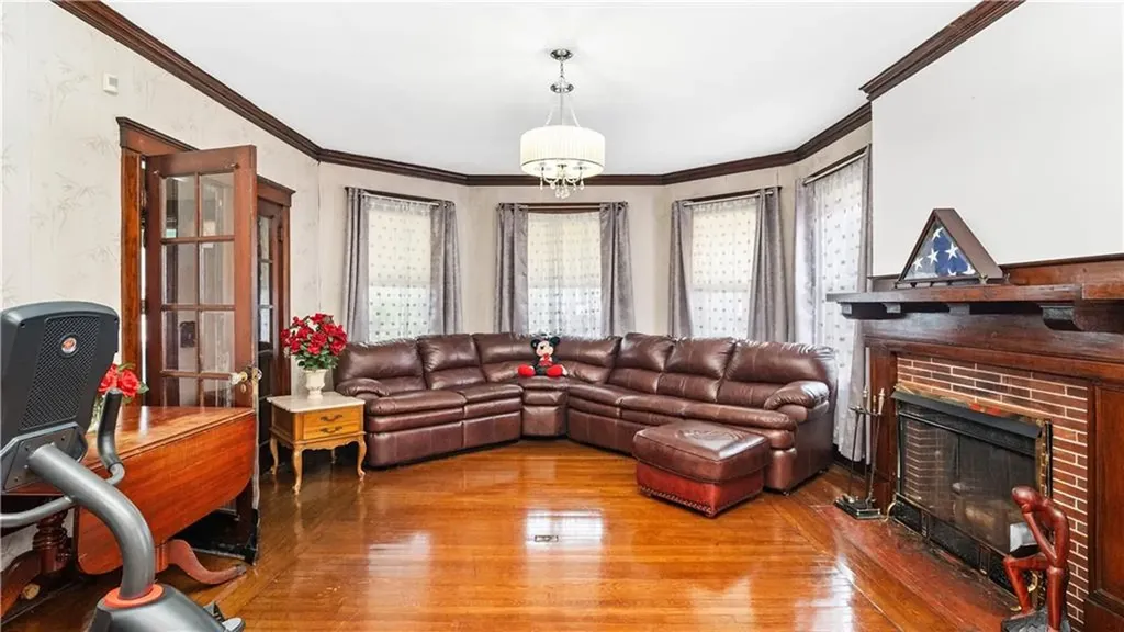 68 70 Lenox Avenue Providence RI 02907