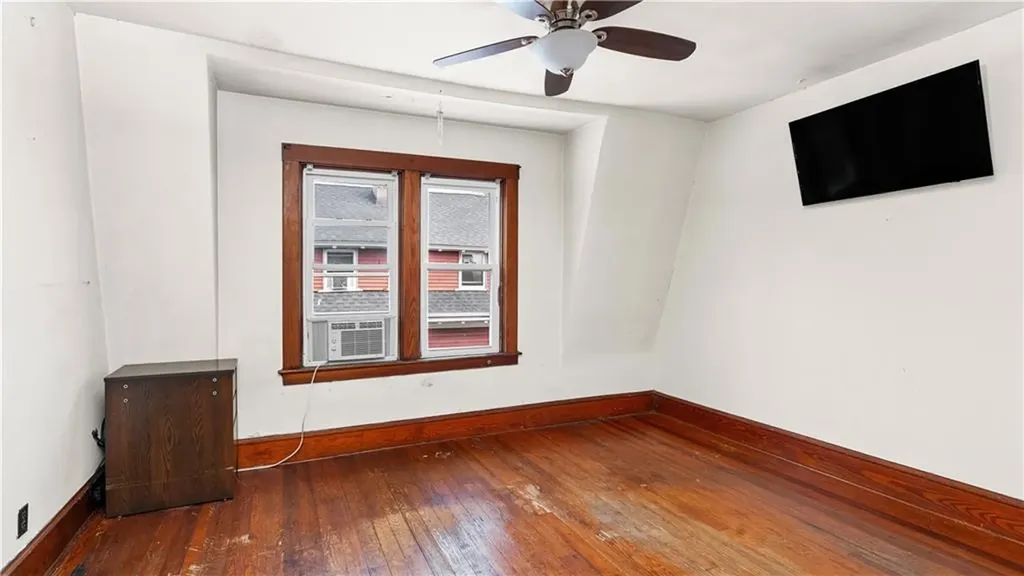 68 70 Lenox Avenue Providence RI 02907