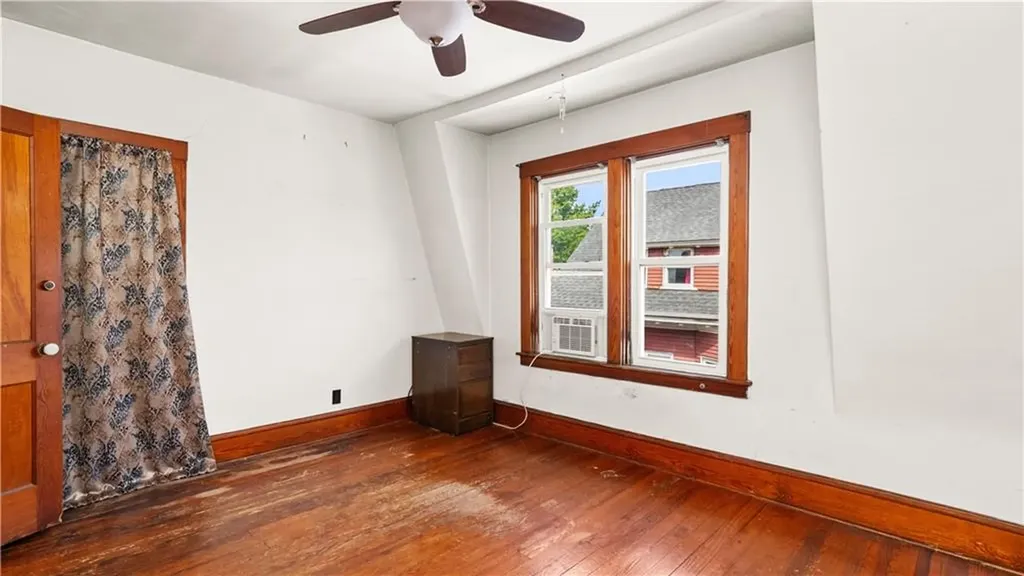68 70 Lenox Avenue Providence RI 02907
