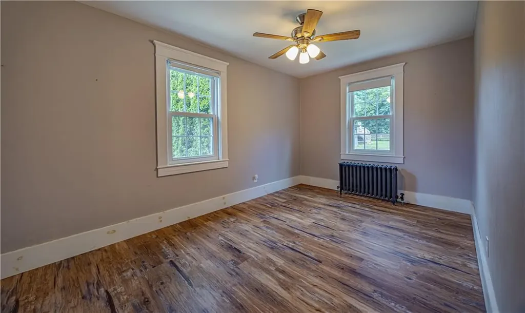 1264 Crandall Road Tiverton RI 02878