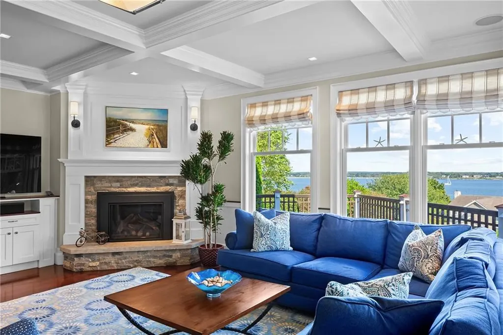 225 Fischer Circle Portsmouth RI 02871