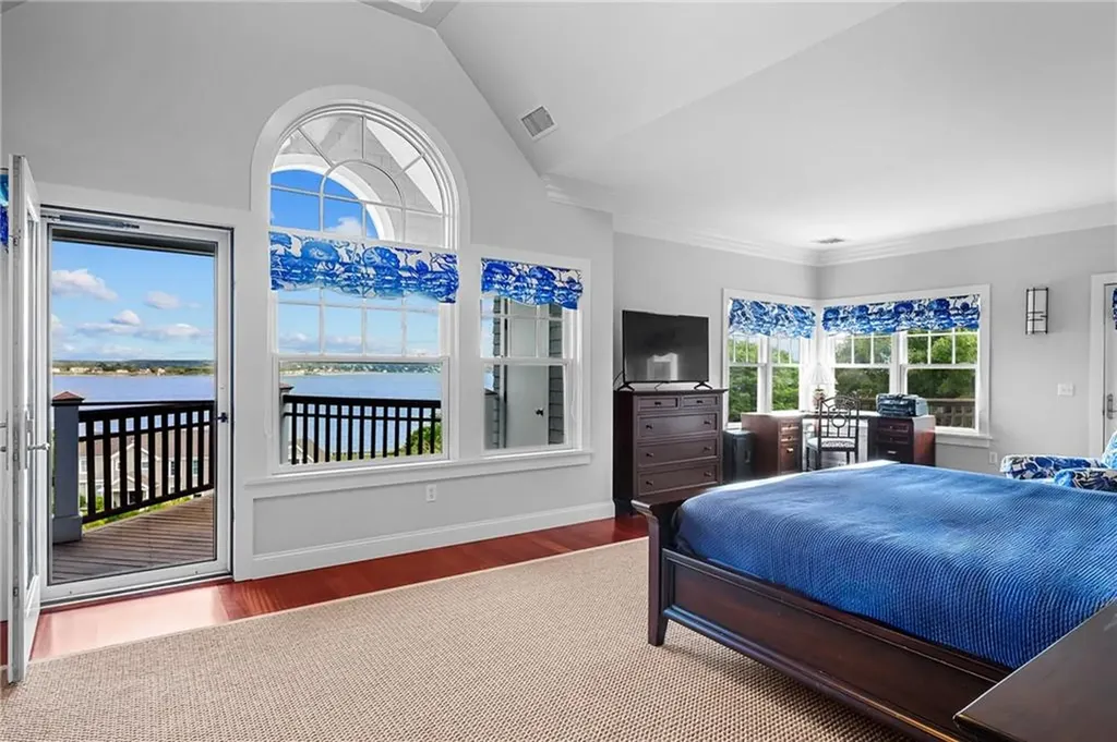 225 Fischer Circle Portsmouth RI 02871