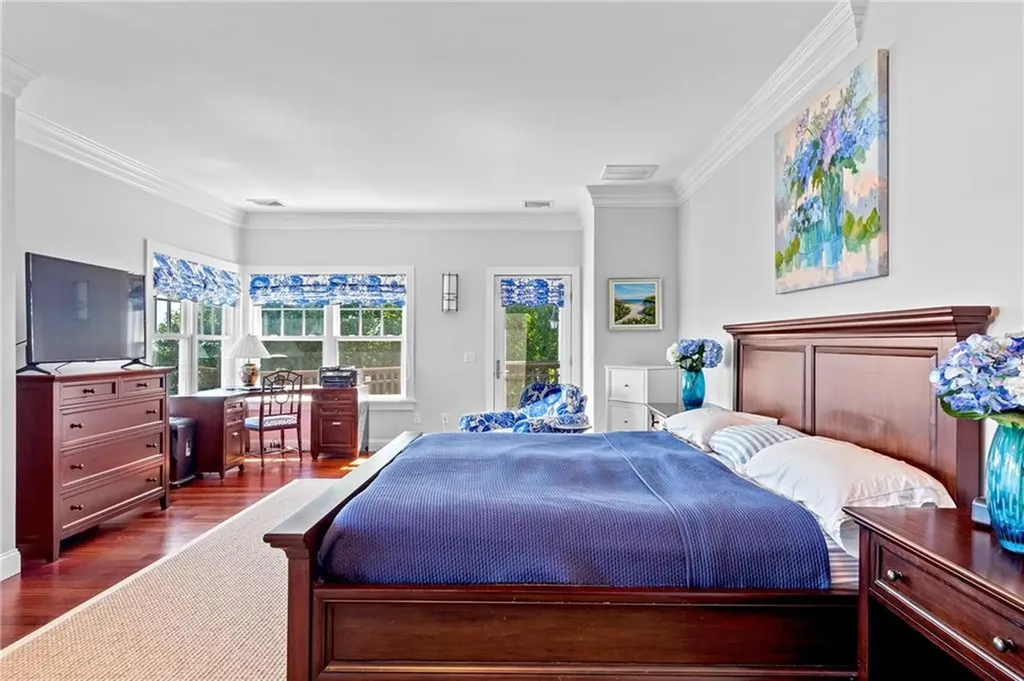 225 Fischer Circle Portsmouth RI 02871