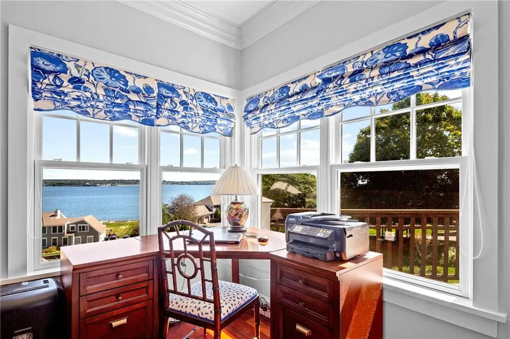 225 Fischer Circle Portsmouth RI 02871