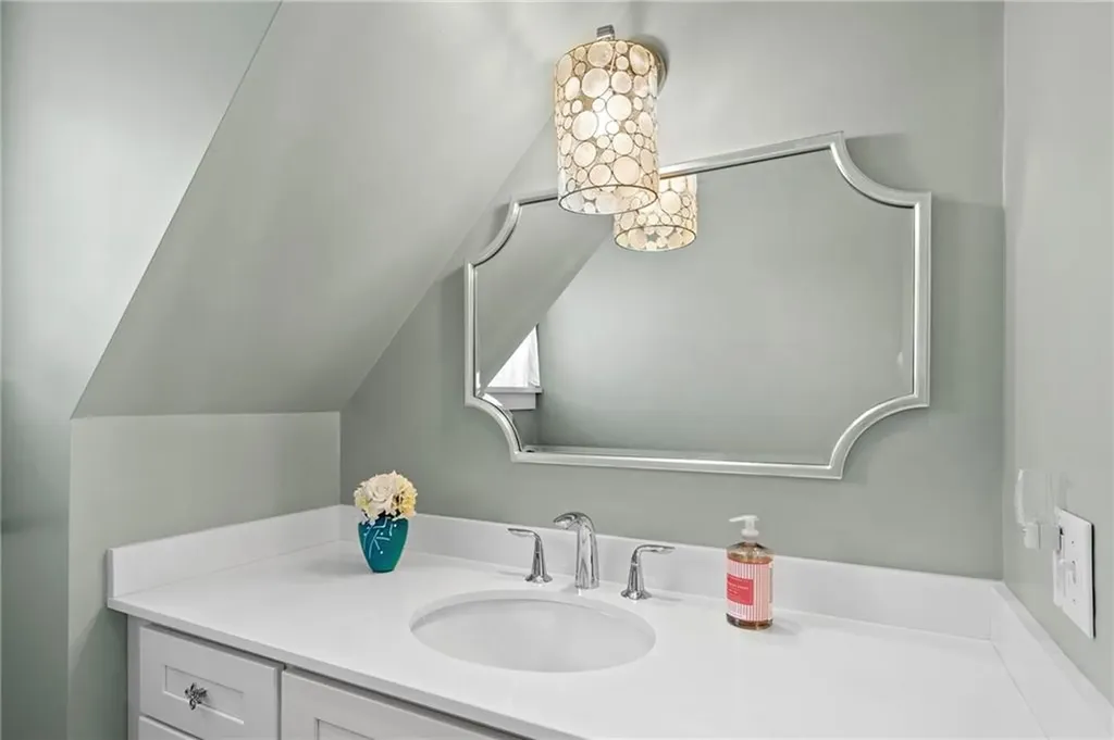 225 Fischer Circle Portsmouth RI 02871