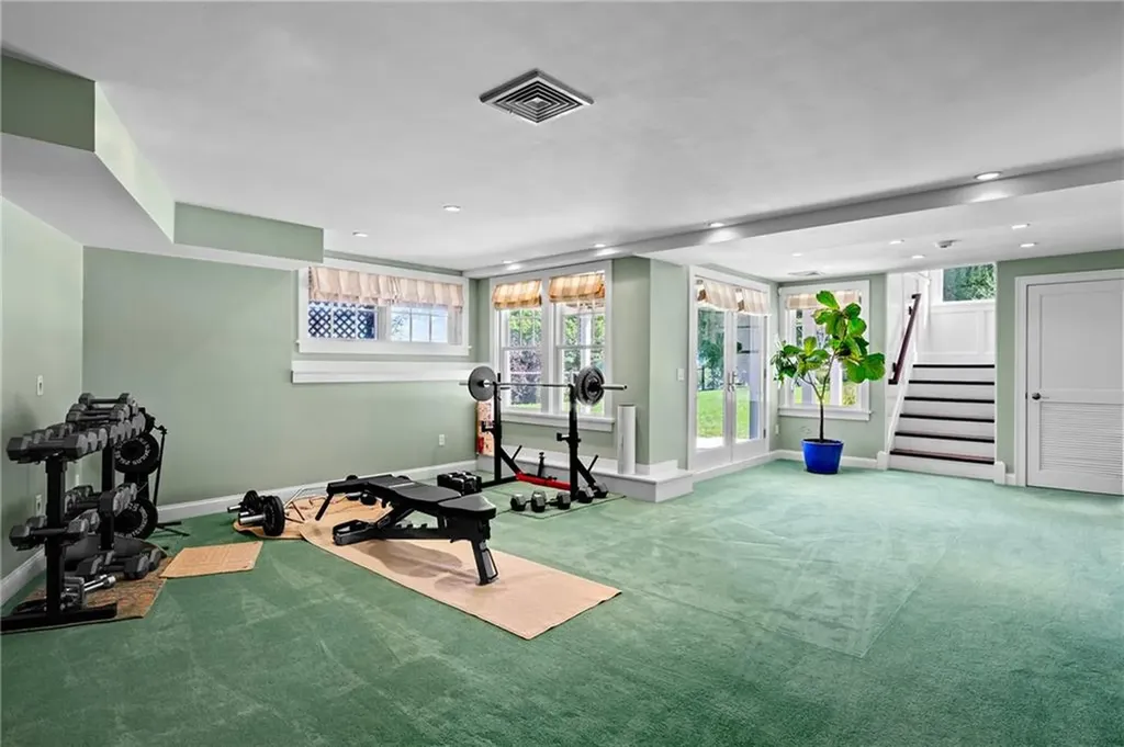 225 Fischer Circle Portsmouth RI 02871