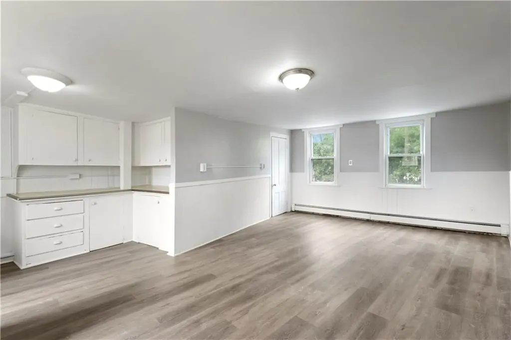 62 Cato Street Woonsocket RI 02895