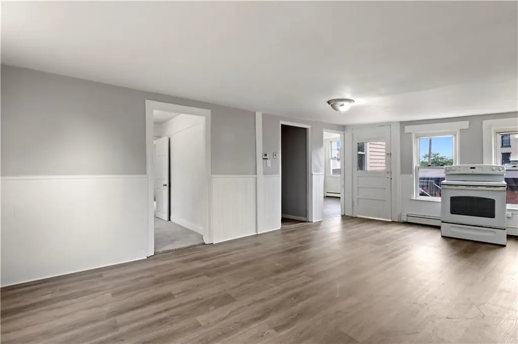 62 Cato Street Woonsocket RI 02895