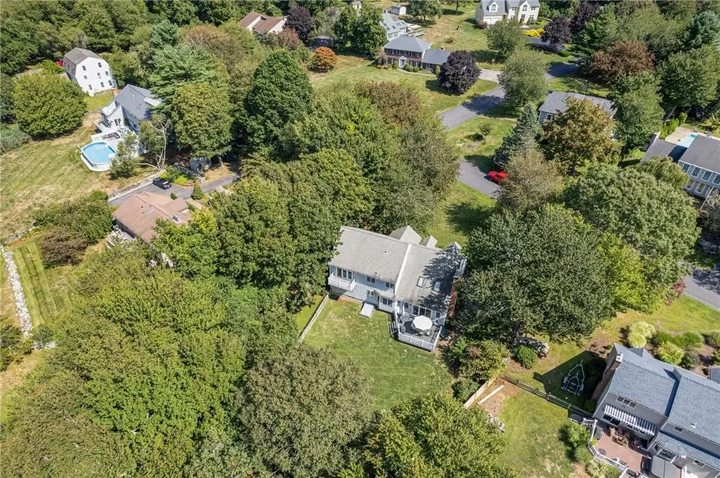 19 Leeann Drive Narragansett RI 02882