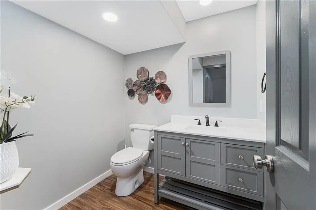 7 Cathedral Court Cumberland RI 02864
