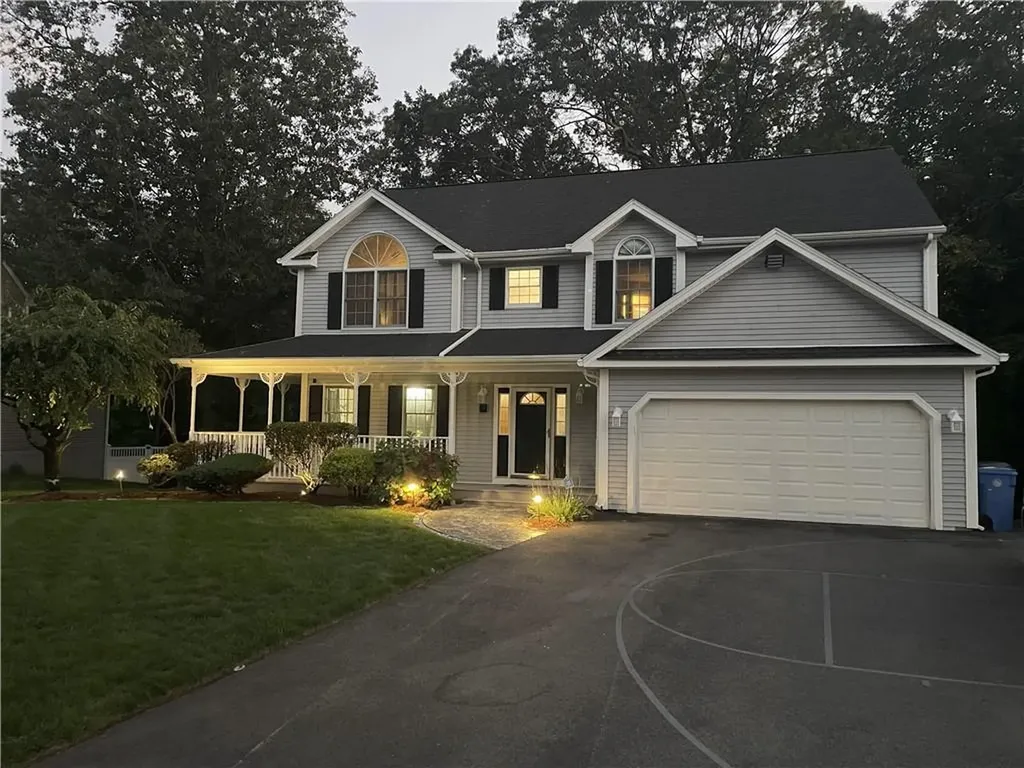 7 Cathedral Court Cumberland RI 02864