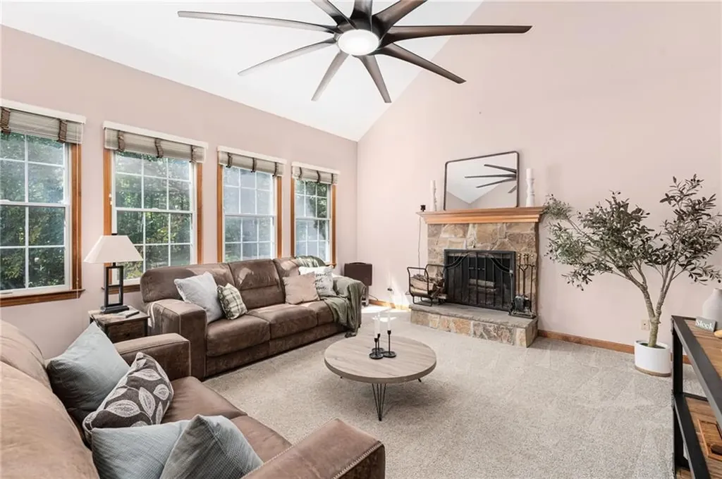 7 Cathedral Court Cumberland RI 02864