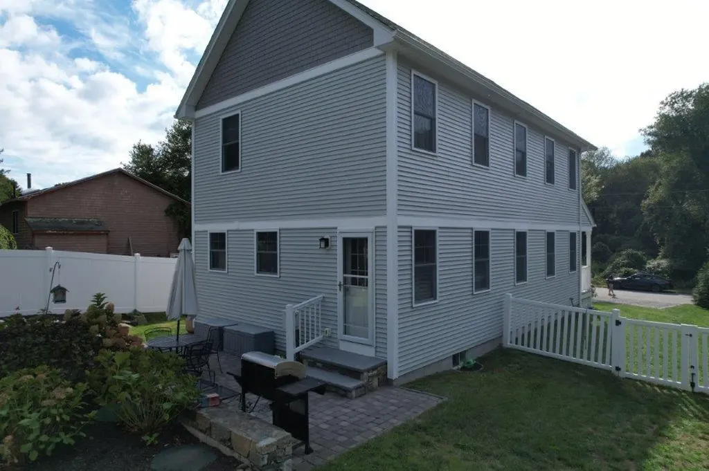 470 Gondola Avenue Jamestown RI 02835