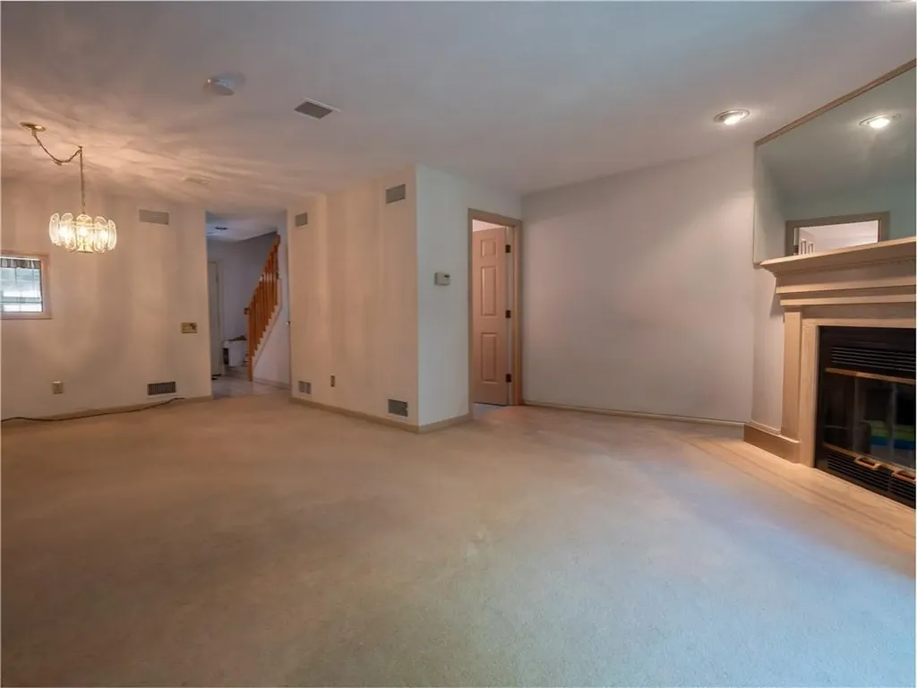 46 Trellis Drive West Warwick RI 02893